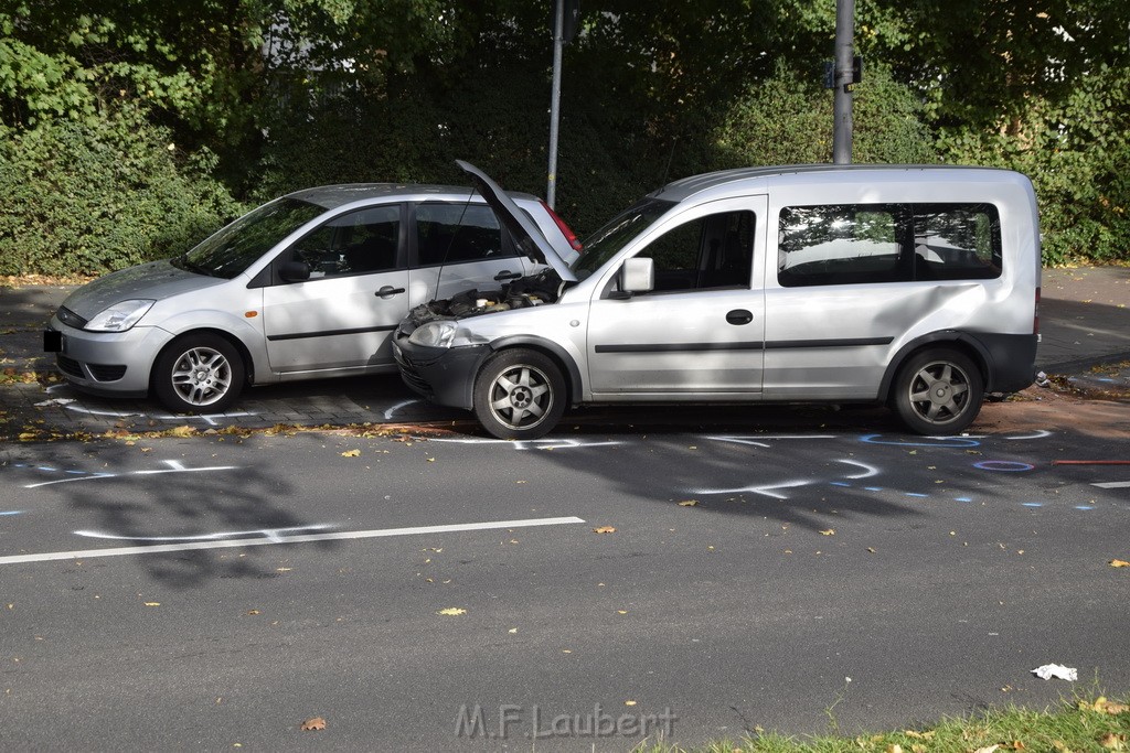 VU Koeln Buchheim Frankfurterstr Beuthenerstr P220.JPG - Miklos Laubert